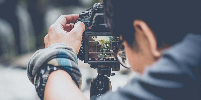 التربية في مواجهة الدور الاستلابي للصورة